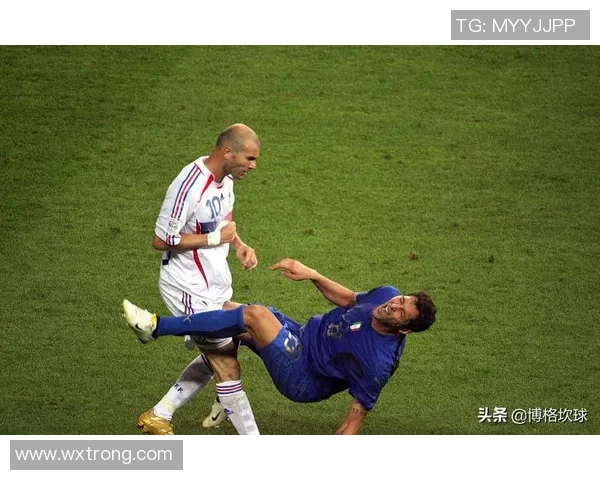 主持人巧问足球球星背后的故事 揭开他们不为人知的另一面